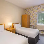 Summergrove Halls 3*