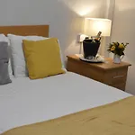 Summergrove Halls 3*